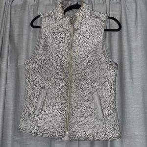 Fuzzy/Quilted Reversible Vest